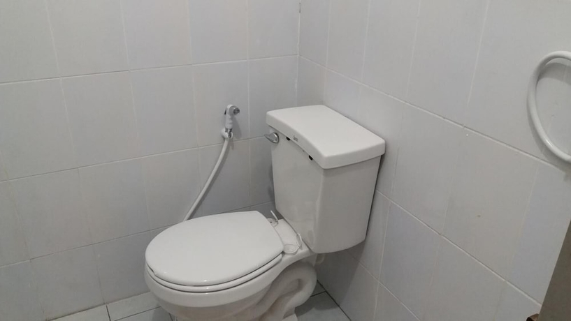 Imagen de la habitación del Hotel Natcha Place Thammasat Rangsit. Foto 16