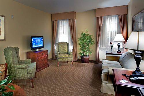 Imagen de la habitación del Hotel Natchez Grand and Suites On The River. Foto 5