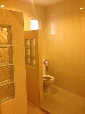 Imagen de la habitación del Hotel Natee Place. Foto 13