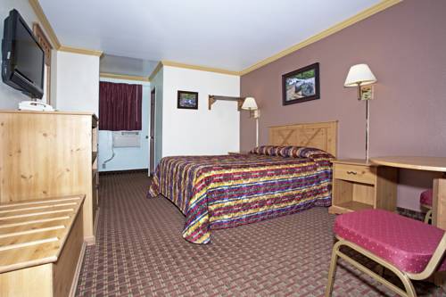 Imagen de la habitación del Hotel National 9 Inn Placerville. Foto 5