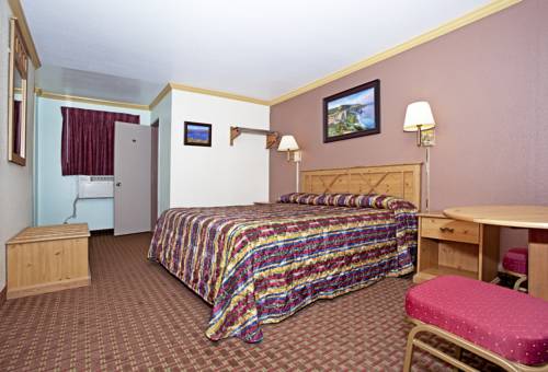Imagen de la habitación del Hotel National 9 Inn Placerville. Foto 15