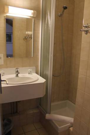 Imagen de la habitación del Hotel National, Alpes Franceses. Foto 7