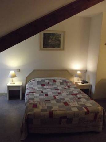 Imagen de la habitación del Hotel National, Alpes Franceses. Foto 15