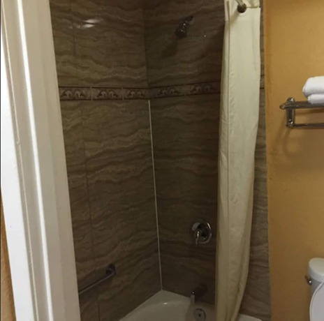 Imagen de la habitación del Hotel National City Motel. Foto 14