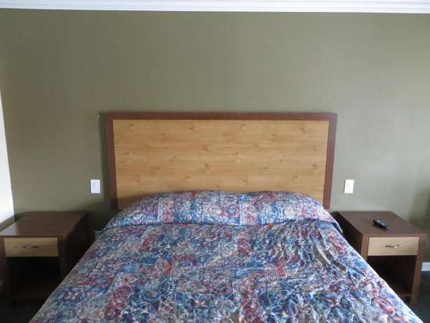 Imagen de la habitación del Hotel National Inn Garden Grove. Foto 11