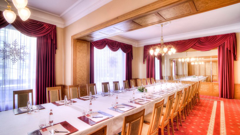 Imagen de los interiores del Hotel National, Moscú. Foto 18