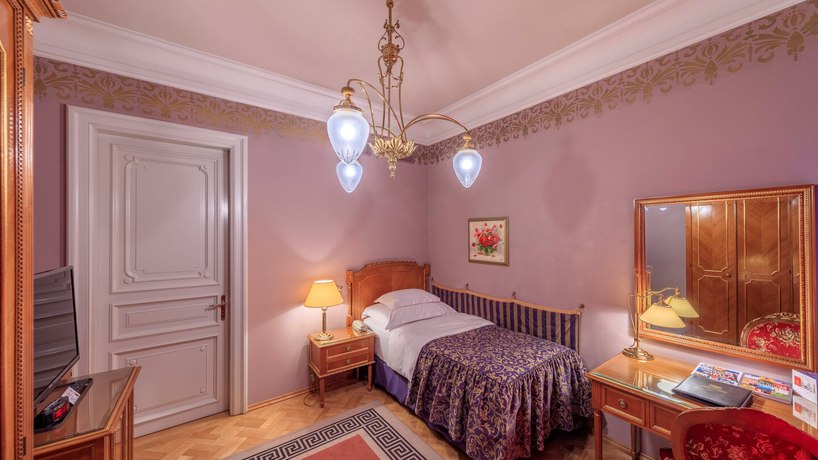 Imagen de la habitación del Hotel National, Moscú. Foto 12