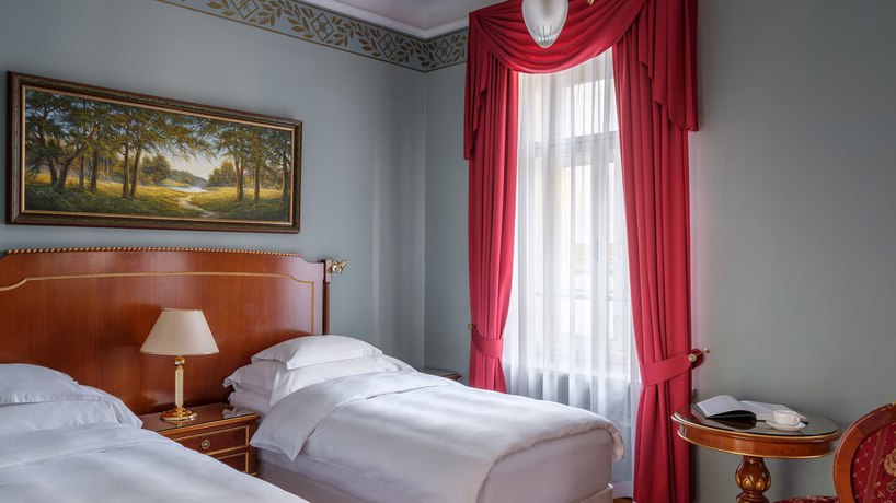 Imagen de la habitación del Hotel National, Moscú. Foto 13