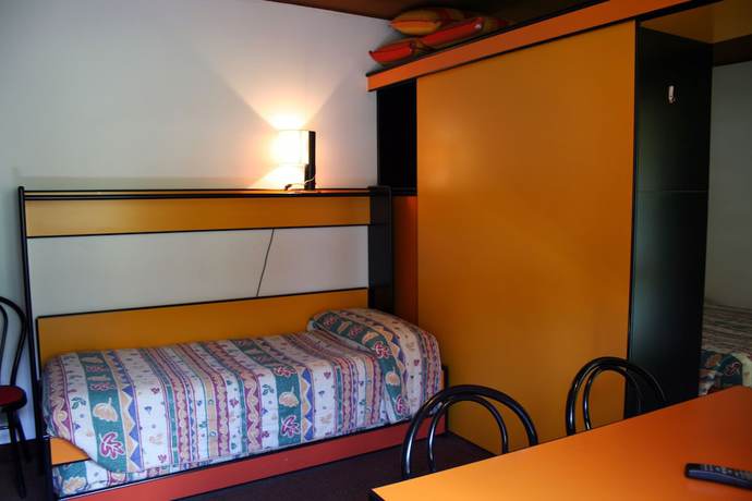 Imagen de la habitación del Hotel National Park. Foto 7