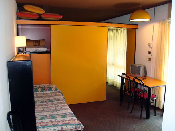 Imagen de la habitación del Hotel National Park. Foto 17