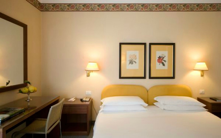 Imagen de la habitación del Hotel National, Rimini. Foto 1