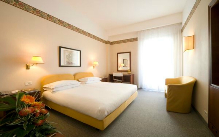 Imagen de la habitación del Hotel National, Rimini. Foto 8