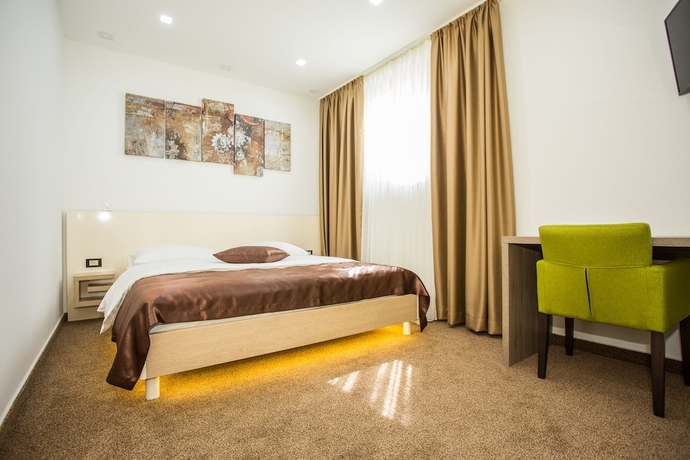 Imagen general del Hotel National, Zagreb. Foto 1