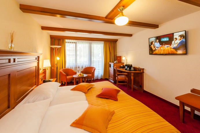 Imagen de la habitación del Hotel National, Zermatt . Foto 10