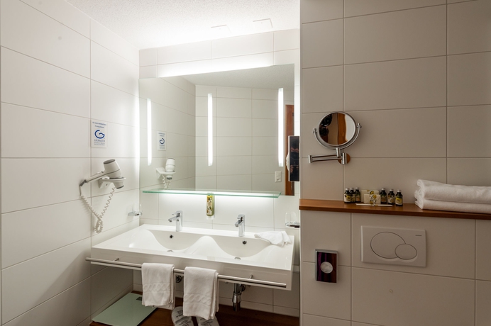 Imagen de la habitación del Hotel National, Zermatt . Foto 12