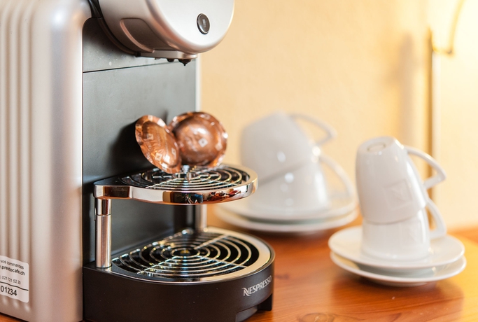 Imagen de la habitación del Hotel National, Zermatt . Foto 13