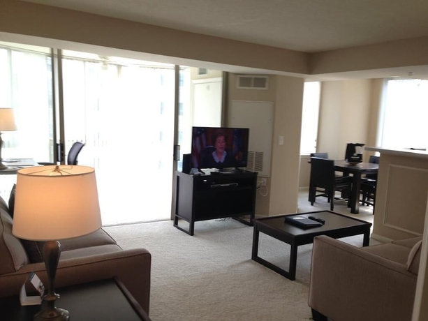 Imagen de la habitación del Hotel National at Ballston Metro. Foto 17