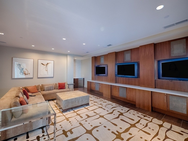 Imagen de los interiores del Hotel National at Pentagon City. Foto 17