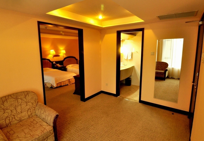 Imagen de la habitación del Hotel National jade. Foto 9