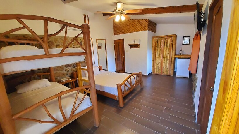 Imagen de la habitación del Hotel Nativa Bambu Ecolodge. Foto 20