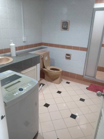 Imagen de la habitación del Hotel Natol Homestay-Riverbank Suites. Foto 6