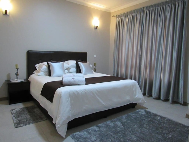 Imagen de la habitación del Hotel Natra Apartments. Foto 3