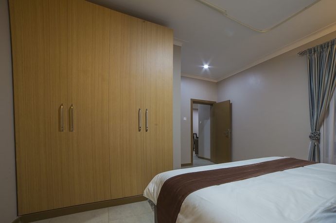 Imagen de la habitación del Hotel Natra Apartments. Foto 6