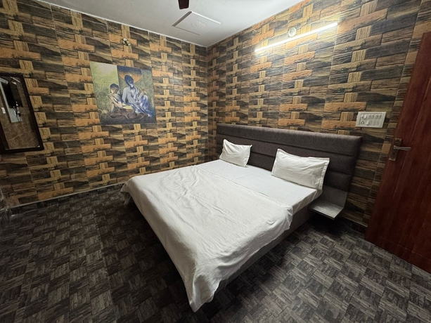 Imagen de la habitación del Hotel Natraj A Boutique. Foto 9
