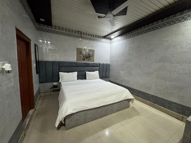 Imagen de la habitación del Hotel Natraj A Boutique. Foto 12
