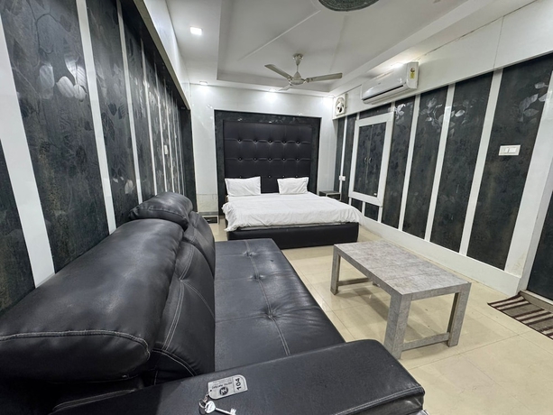 Imagen de la habitación del Hotel Natraj A Boutique. Foto 13