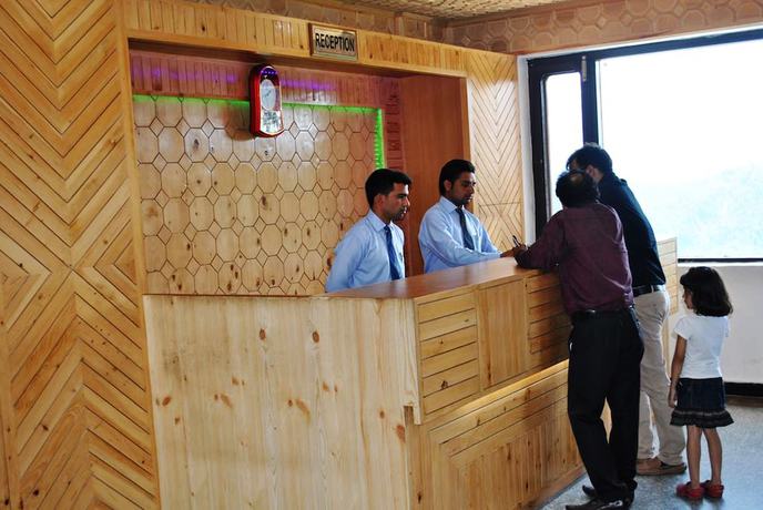 Imagen de los interiores del Hotel Natraj International. Foto 17