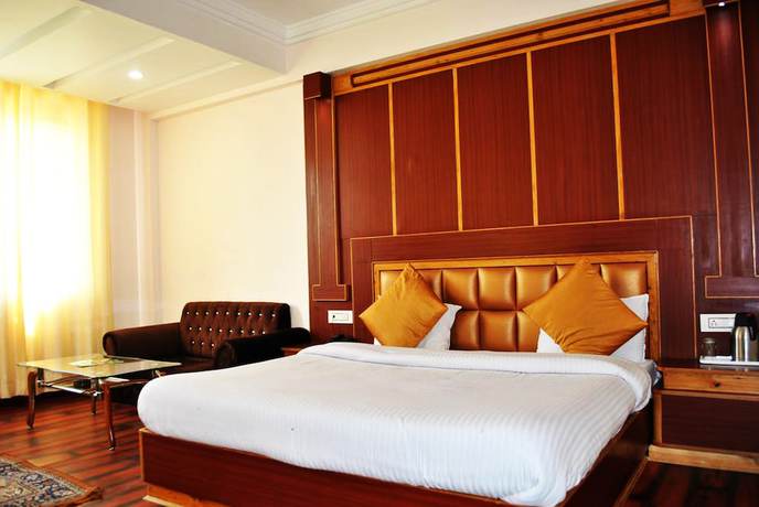 Imagen de la habitación del Hotel Natraj International. Foto 5