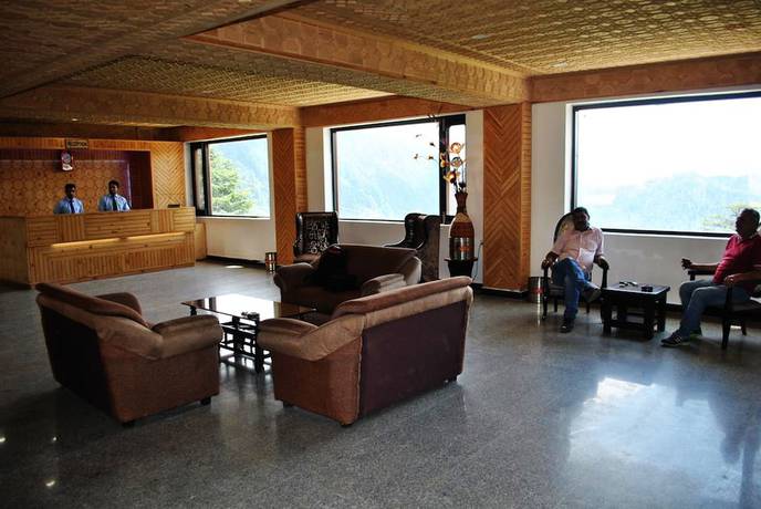 Imagen de los interiores del Hotel Natraj International. Foto 19