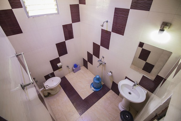 Imagen de la habitación del Hotel Natraj, Pachmarhi. Foto 16