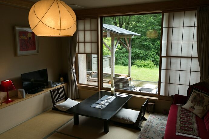 Imagen de la habitación del Hotel Natsuse Onsen Miyakowasure. Foto 11