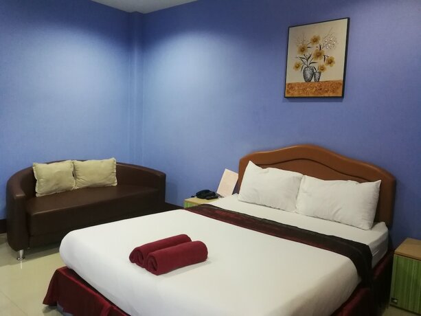 Imagen de la habitación del Hotel Nattawadee Resort. Foto 19