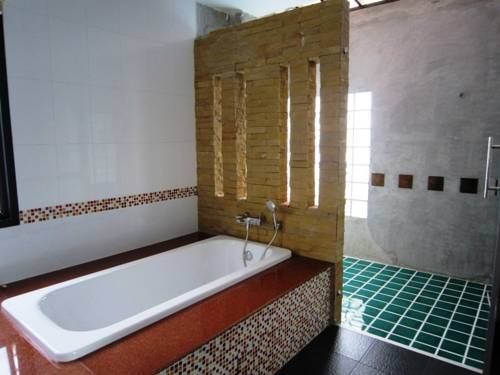 Imagen general del Hotel Nattha Waree Hot Spring Resort and Spa. Foto 7