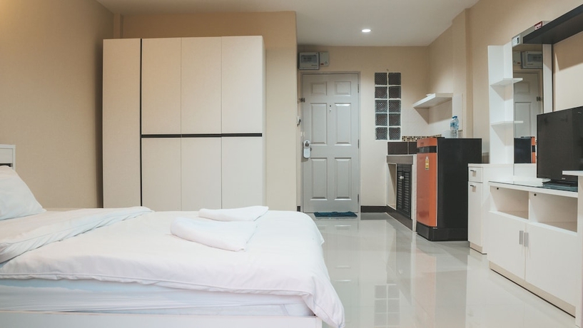 Imagen de la habitación del Hotel Nattida Place. Foto 6