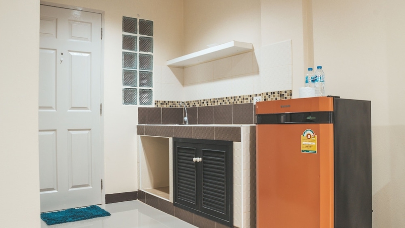 Imagen de la habitación del Hotel Nattida Place. Foto 8