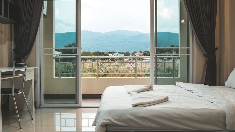 Imagen de la habitación del Hotel Nattida Place. Foto 9