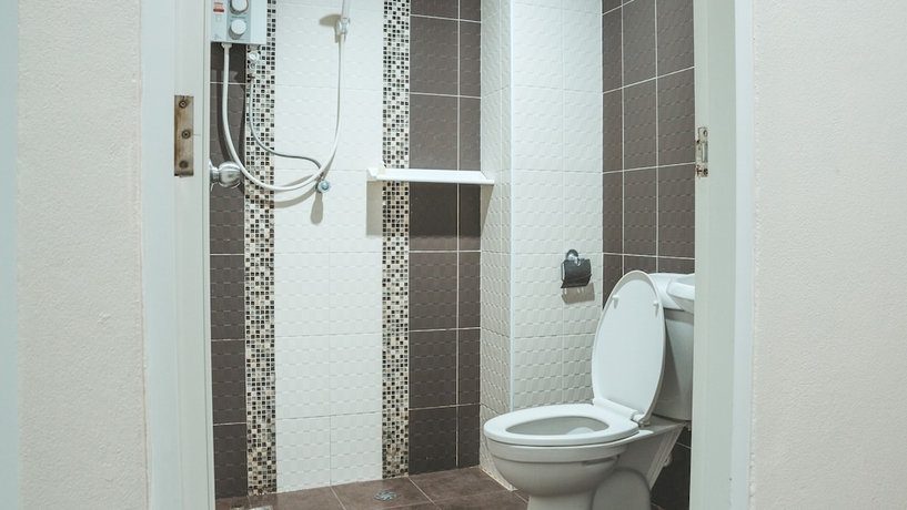 Imagen de la habitación del Hotel Nattida Place. Foto 10