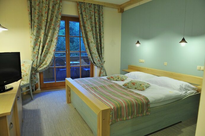 Imagen de la habitación del Hotel Natura Amon. Foto 13