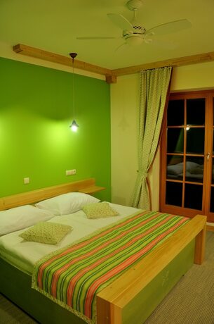 Imagen de la habitación del Hotel Natura Amon. Foto 16