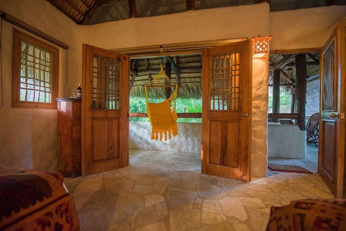 Imagen de la habitación del Hotel Natura Cabana Boutique and Spa By Mint. Foto 5
