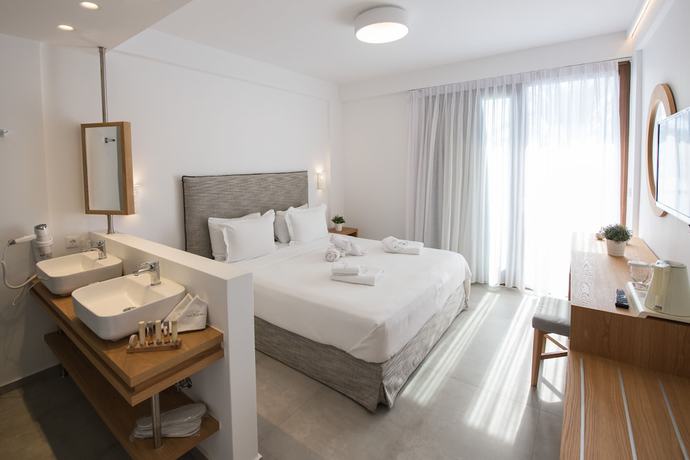 Imagen de la habitación del Hotel Natura Luxury Boutique Skopelos. Foto 3