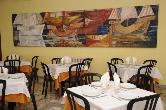 Imagen del bar/restaurante del Hotel Natura Park. Foto 7