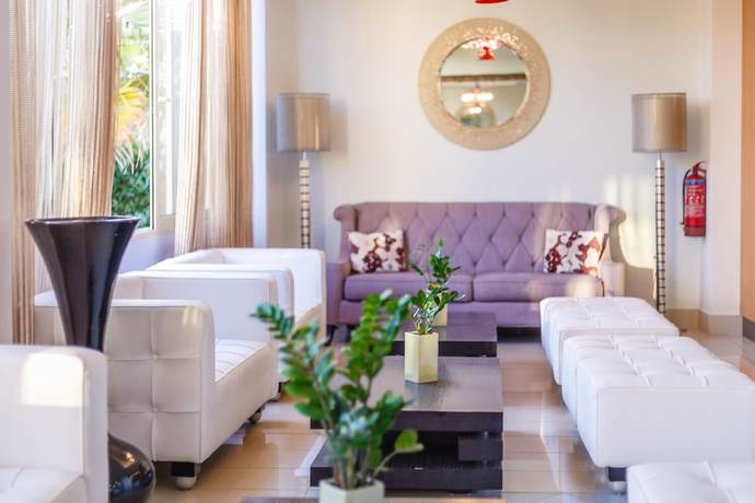 Imagen de los interiores del Hotel Natura Park Village and Spa. Foto 17
