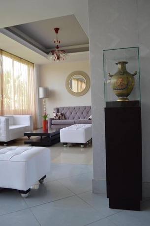 Imagen de los interiores del Hotel Natura Park Village and Spa. Foto 20
