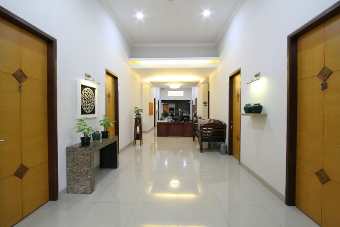 Imagen de los interiores del Hotel Natura Rumah Singgah Guest House. Foto 30