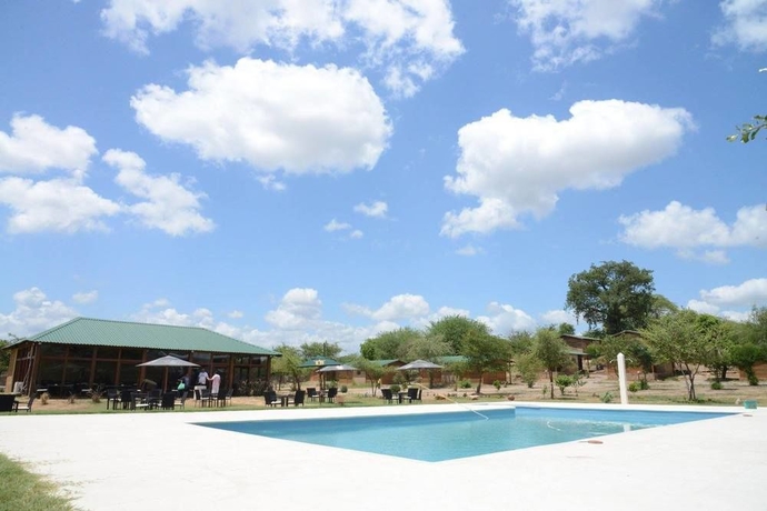 Imagen de la piscina del Hotel Natura Tete. Foto 11